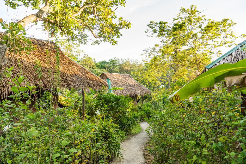 Rabbit Bungalow Koh Phayam Exterior foto